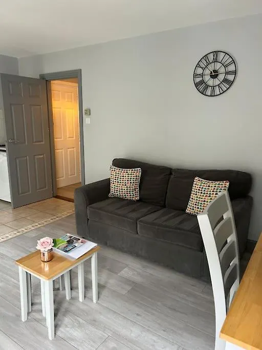 Chapel Place, Town Centre Killarney Apartment